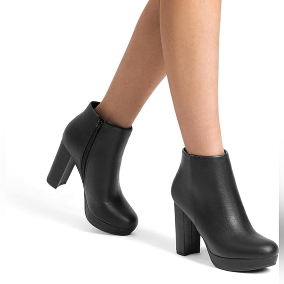 DREAM PAIRS Women's High Chunky Heel Ankle Boots Platform Short Ladies Booties - Picture 3 of 11
